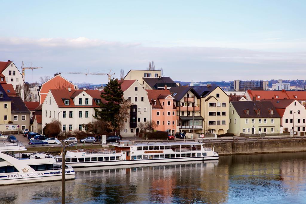 Donaupromenade Apartment Regensburg Exterior photo